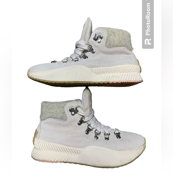 Sorel 🤍 Out N About‎ III Conquest Booties - Picture 1 of 7